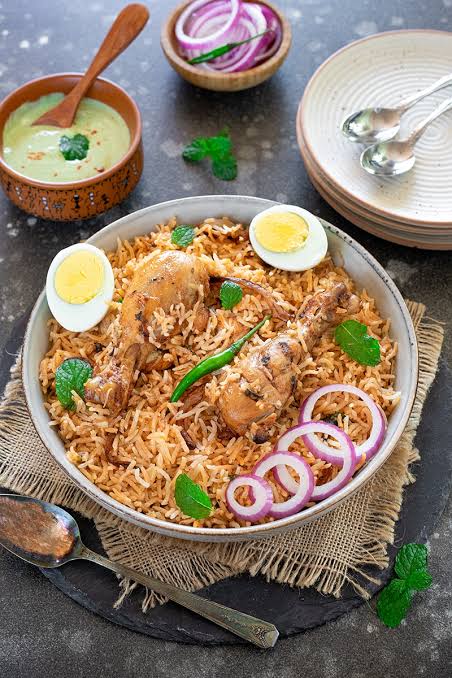 CHICKEN BIRIYANI